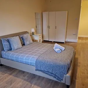 Alloggio in famiglia Affordable In Shared Flat, Bridge, Londra